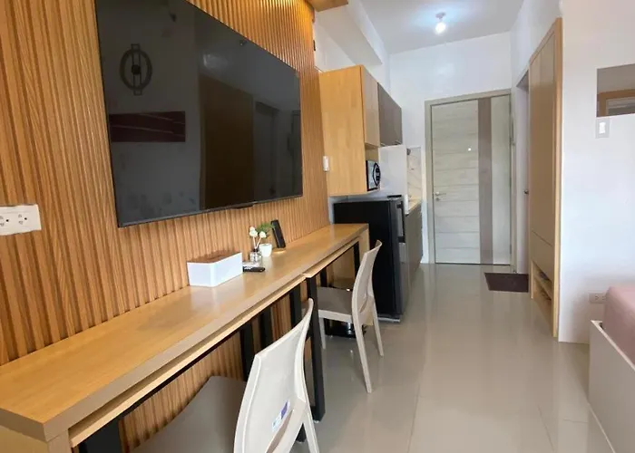 West Jones Residences By Jc Spacerentals, Mountain View, Free Wi-fi & Netflix, 15th Floor Located At The Center Of 4*