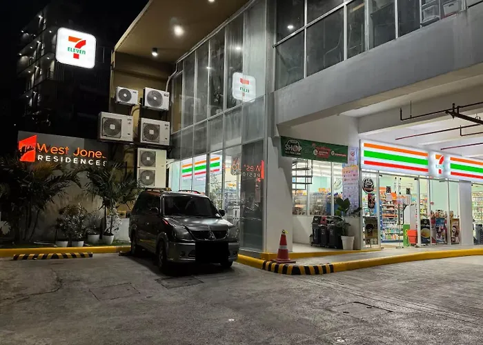 Appart hôtel West Jones Residences By Jc Spacerentals, Mountain View, Free Wi-fi & Netflix, 15th Floor Located At The Center Of Cebu